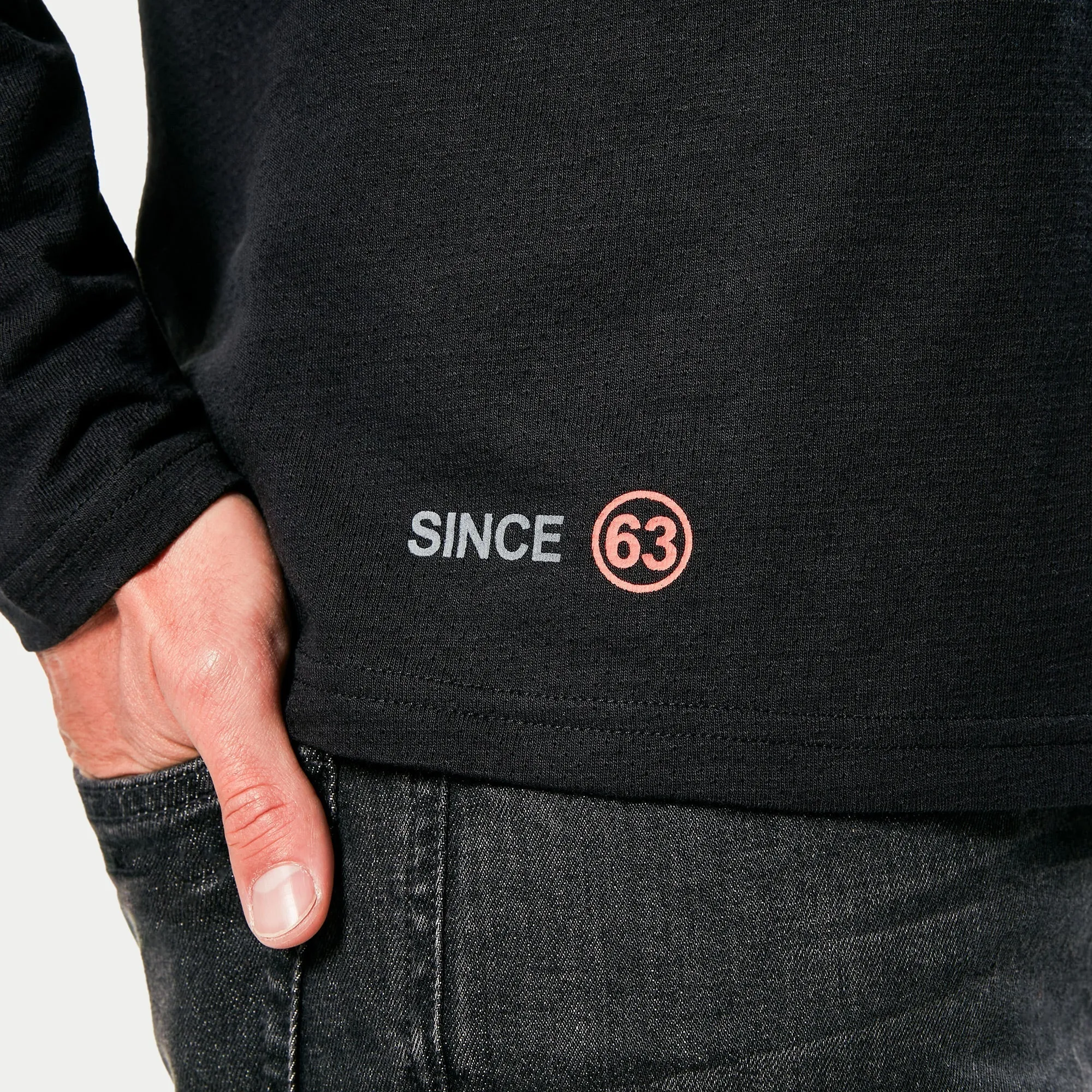 Inclinate Mesh Tee - Long Sleeve