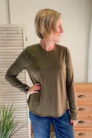 Relaxed Long Sleeve Tee