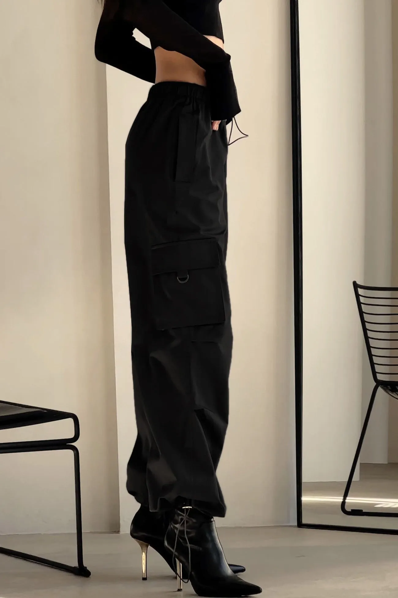 Solid Drawstring Large Pocket Cargo Pants
